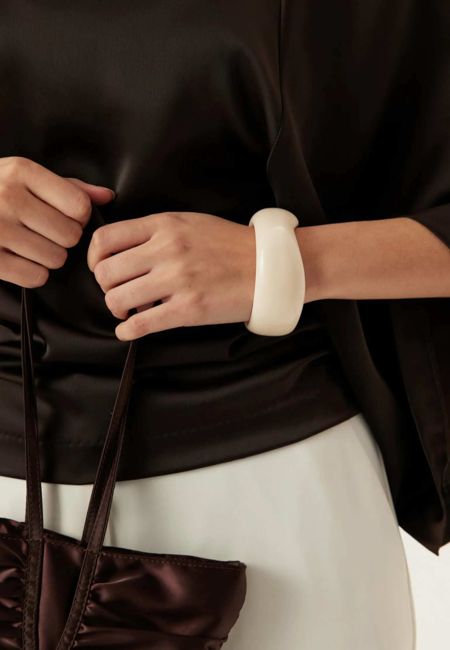Aase Maxi Bangle Beige