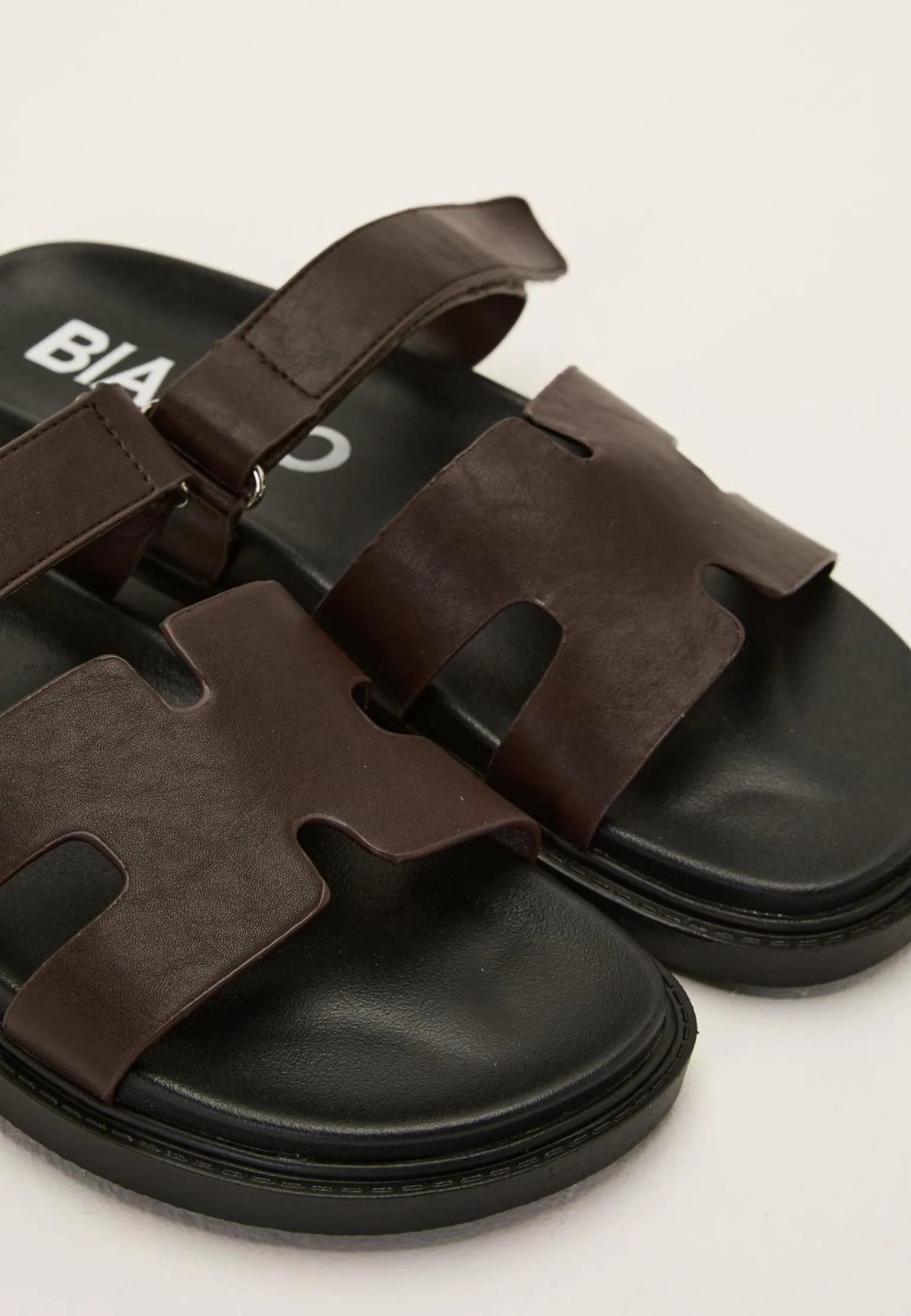 Biaoslo Velcro Slide Faux Leather