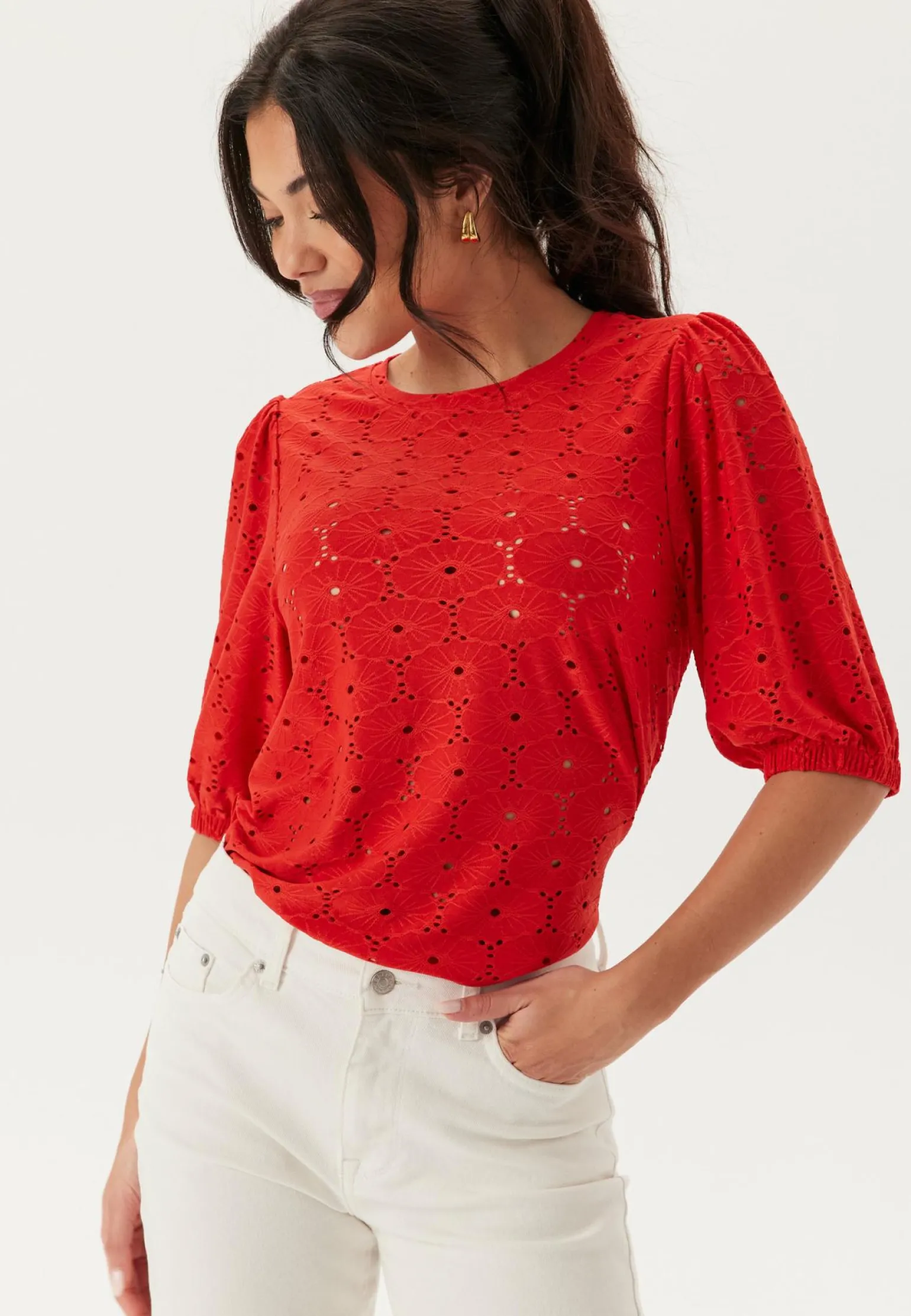 Broderie Anglaise Top