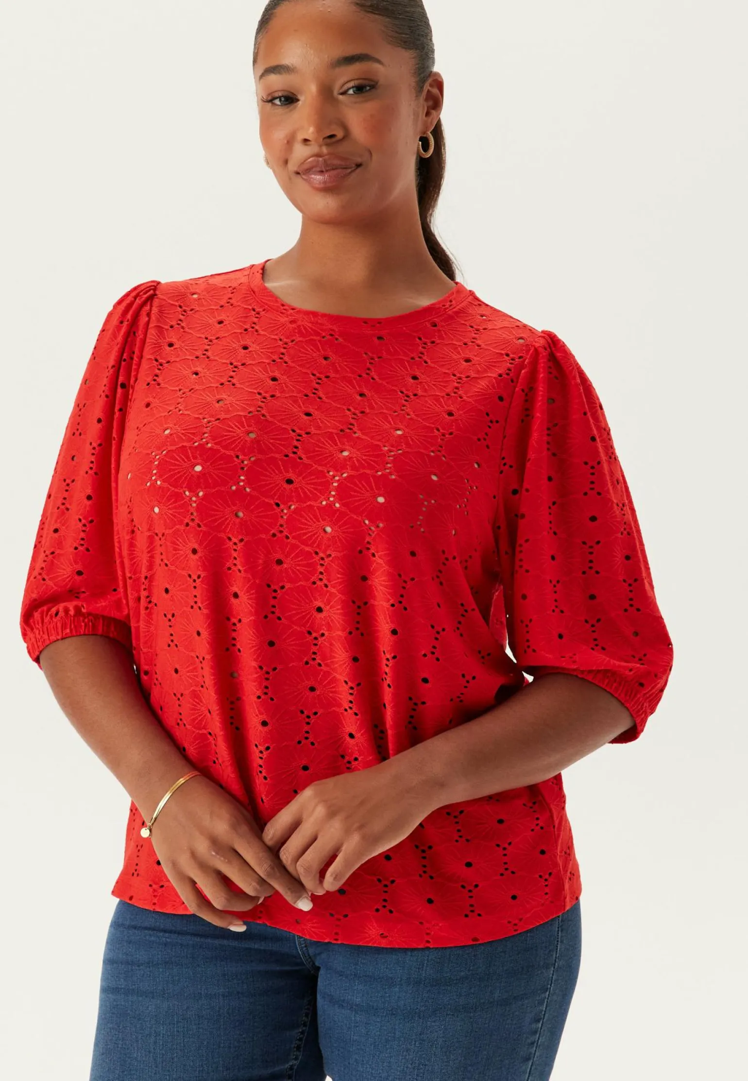 Broderie Anglaise Top