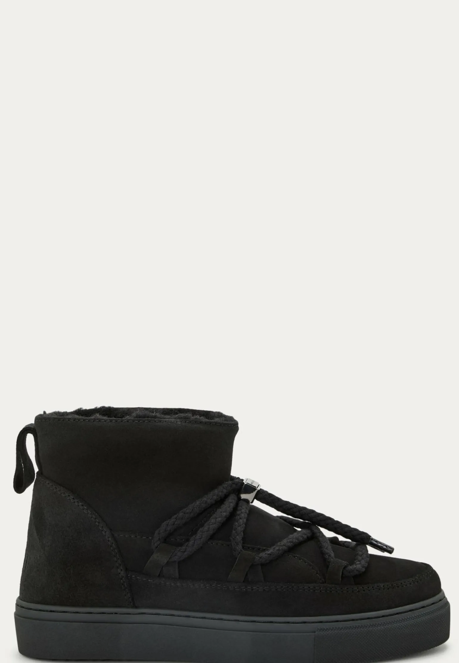 Classic Low Sneaker