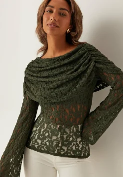 Drapy Lace Top