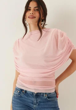 Drapy Mesh Cape Top