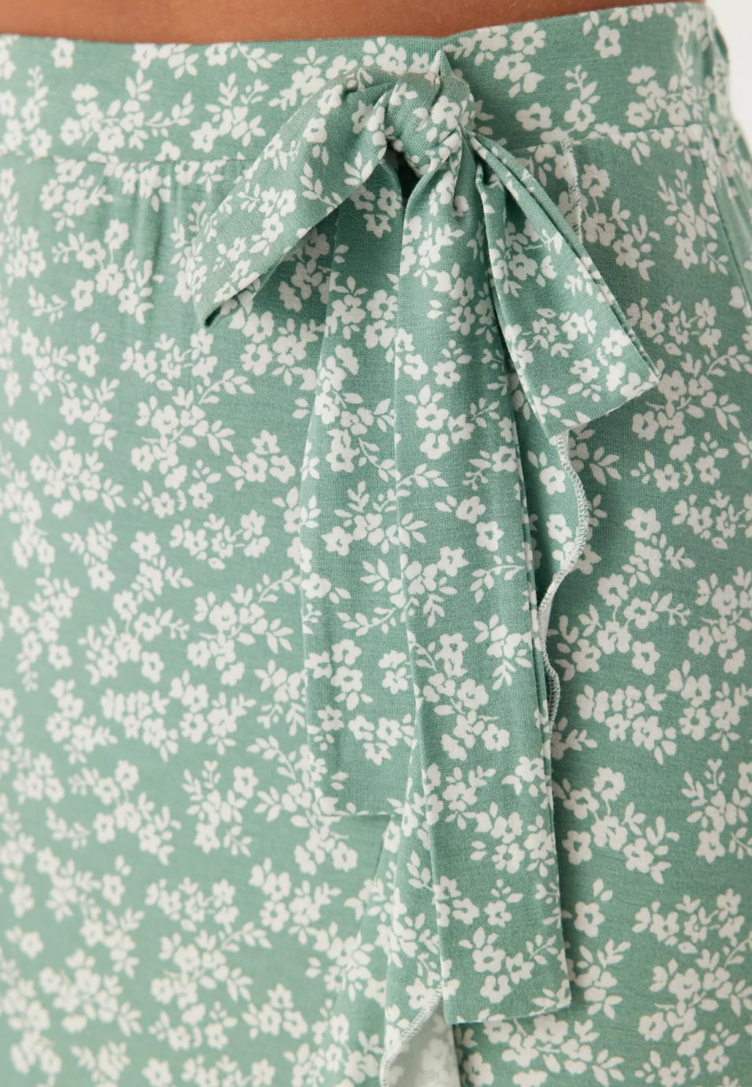 Frill Wrap Skirt