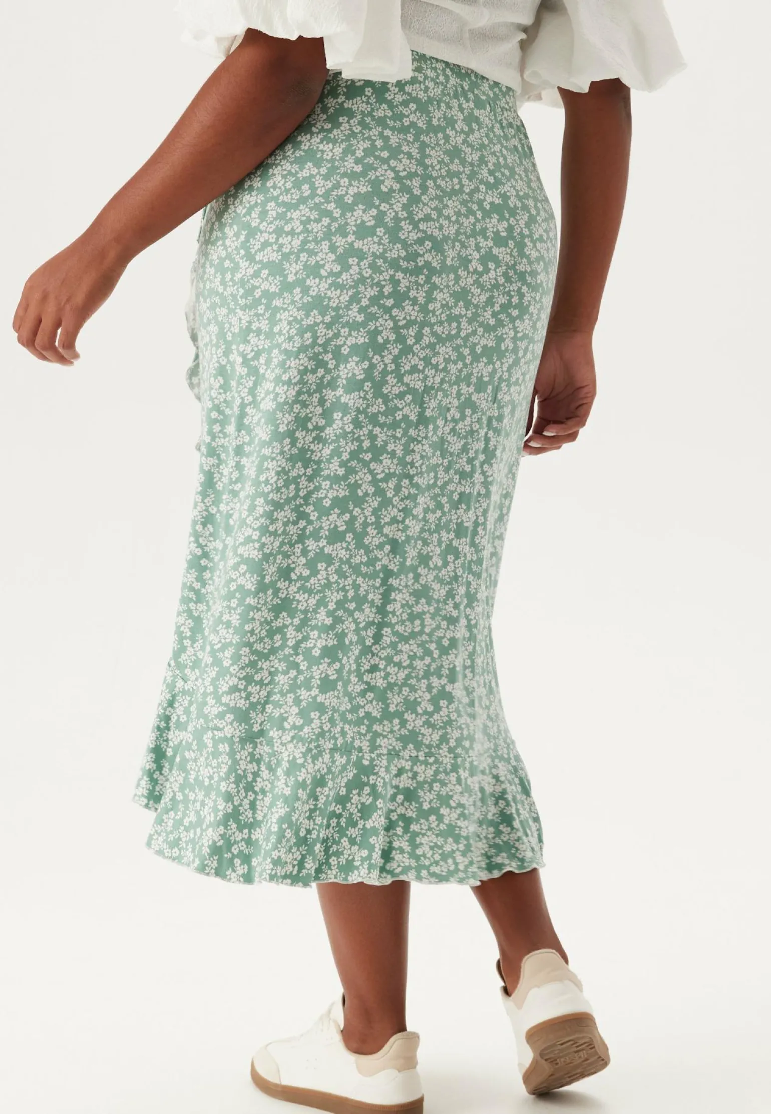 Frill Wrap Skirt