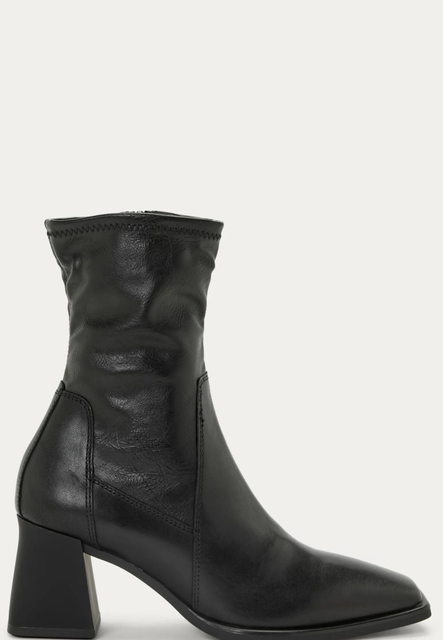 Hedda Classic Boots