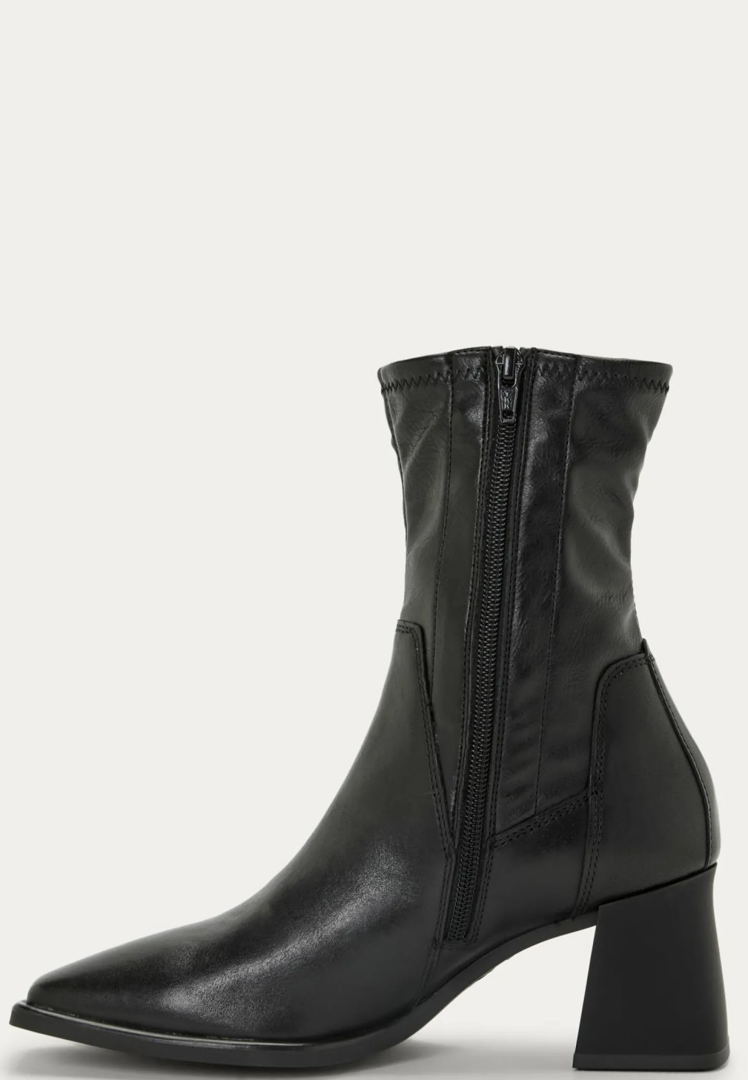 Hedda Classic Boots