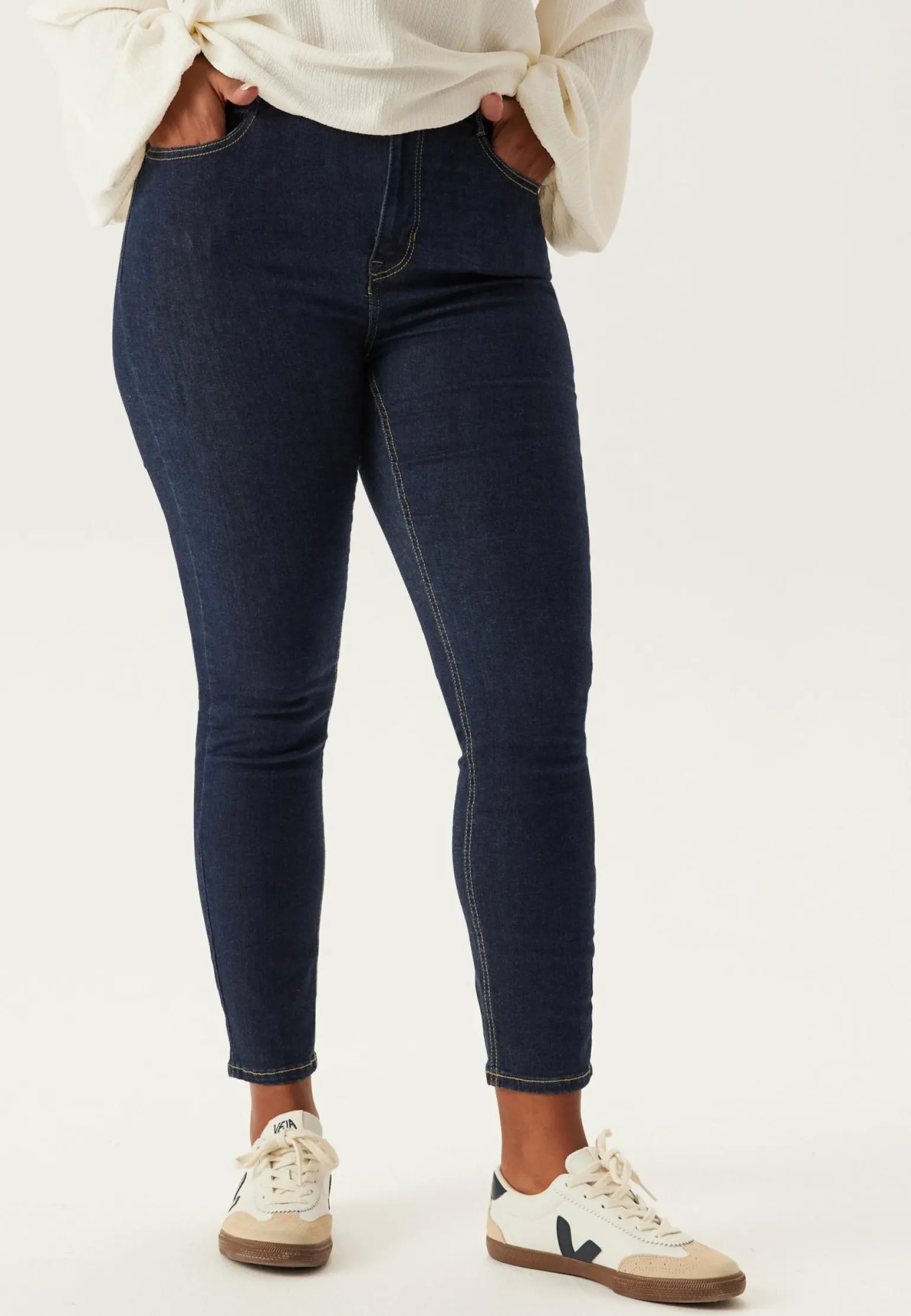 High Ankle Superstretch Jeans