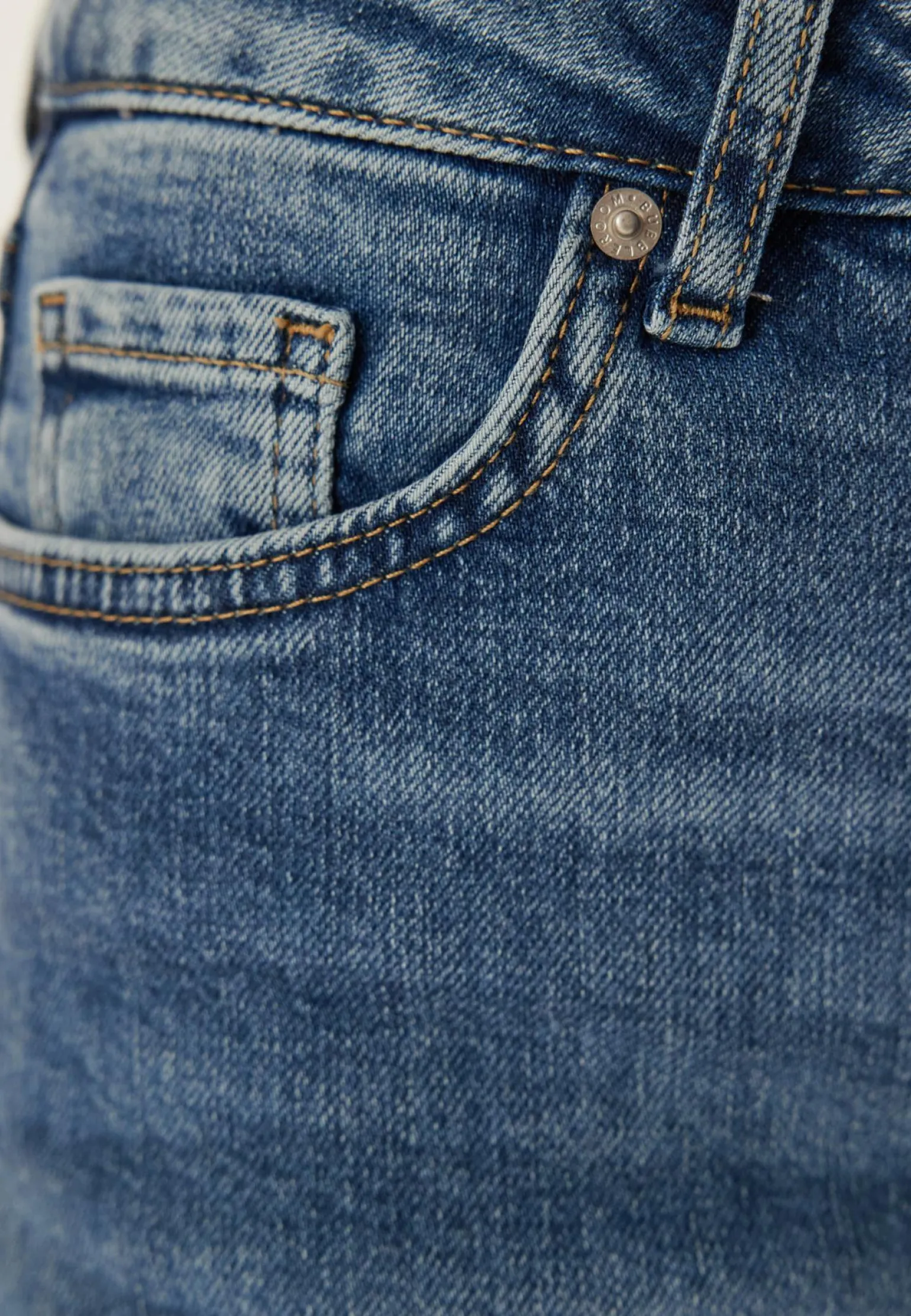 High Flare Jeans