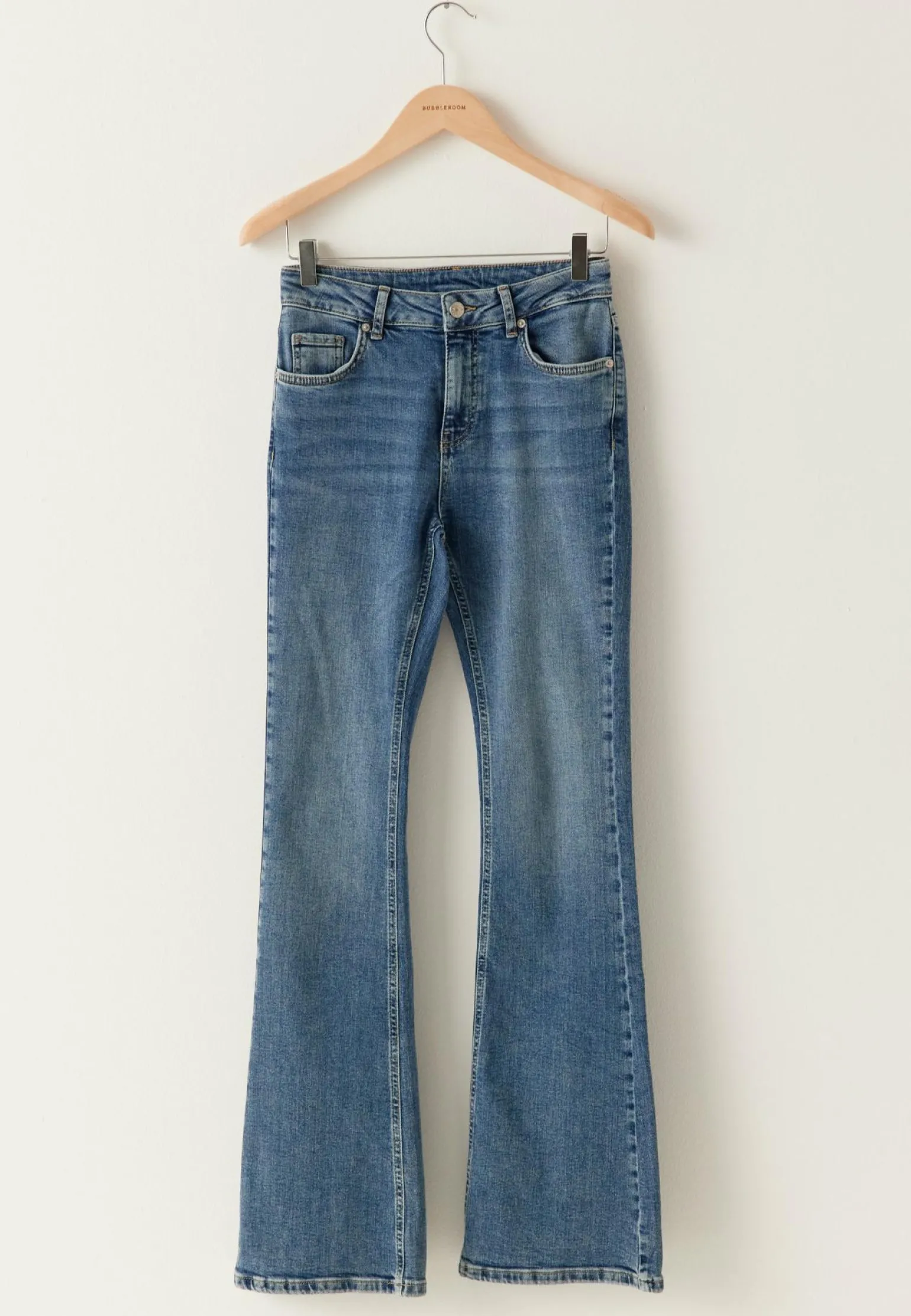 High Flare Jeans