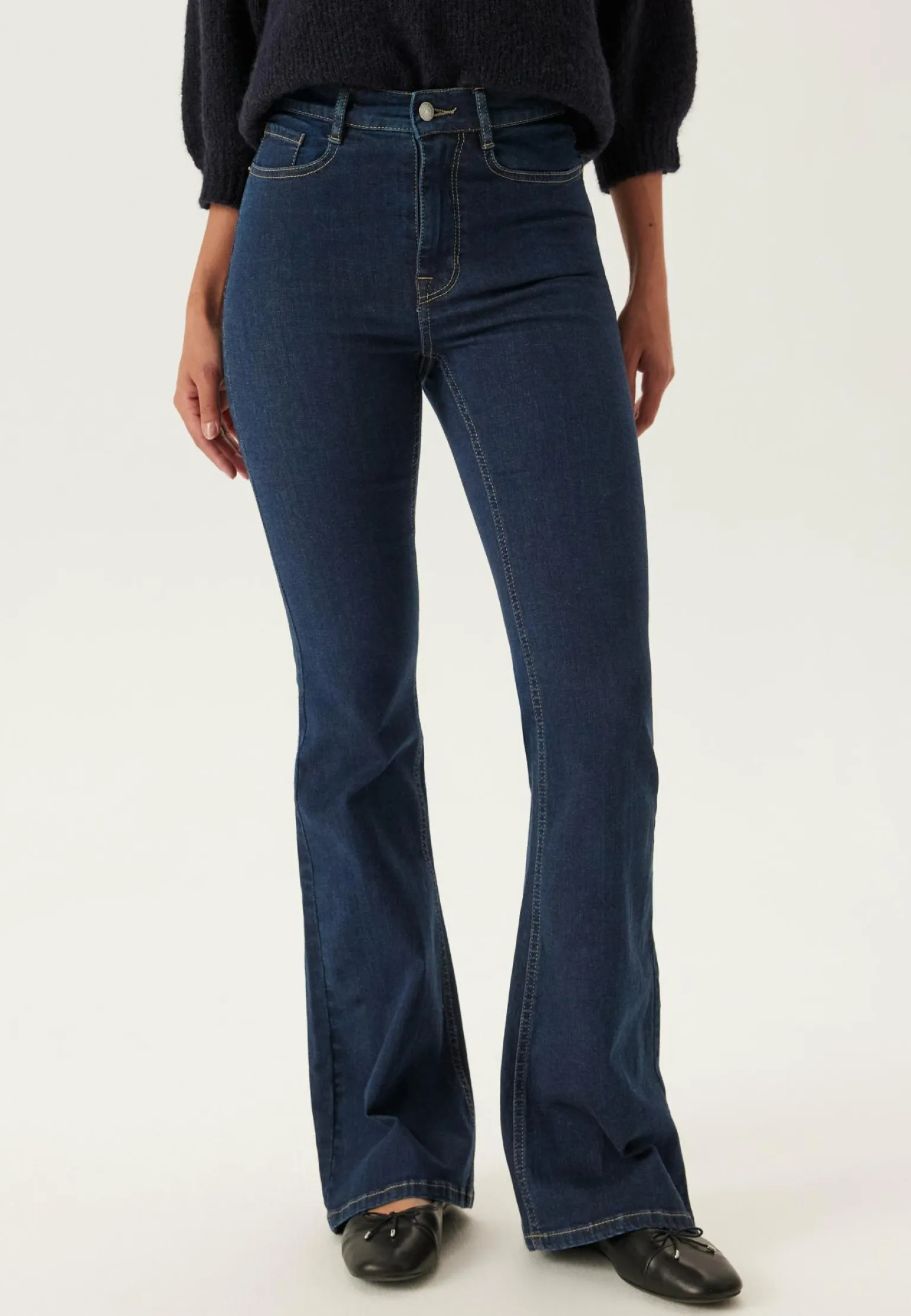 High Flare Superstretch Jeans
