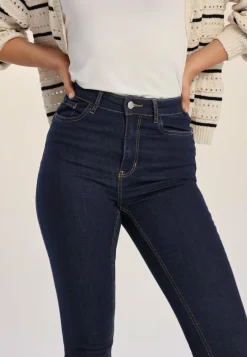 High Push Up Superstretch Jeans