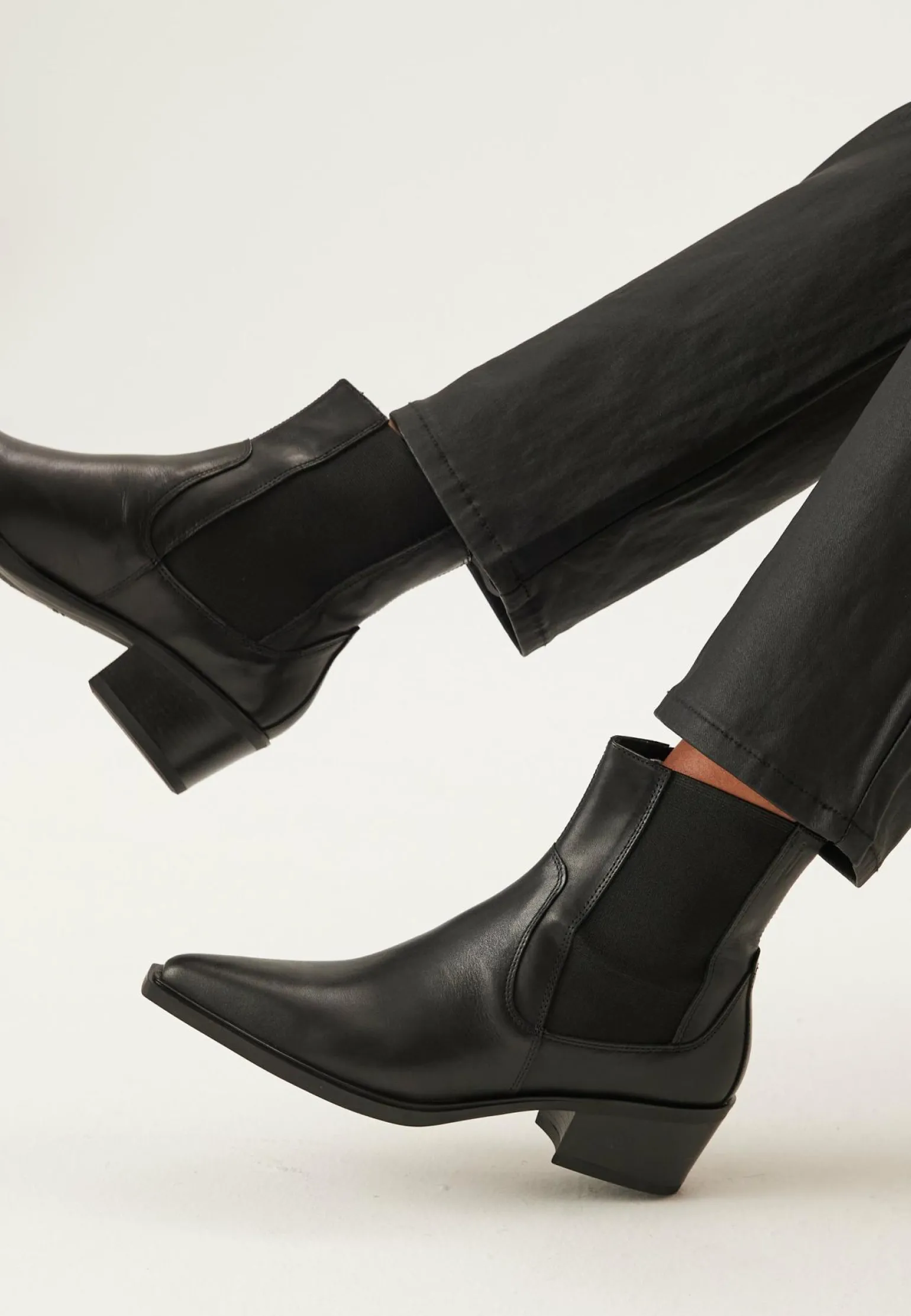 Kelsey Heel Classic Leather Boots