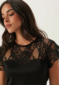 Leah Top