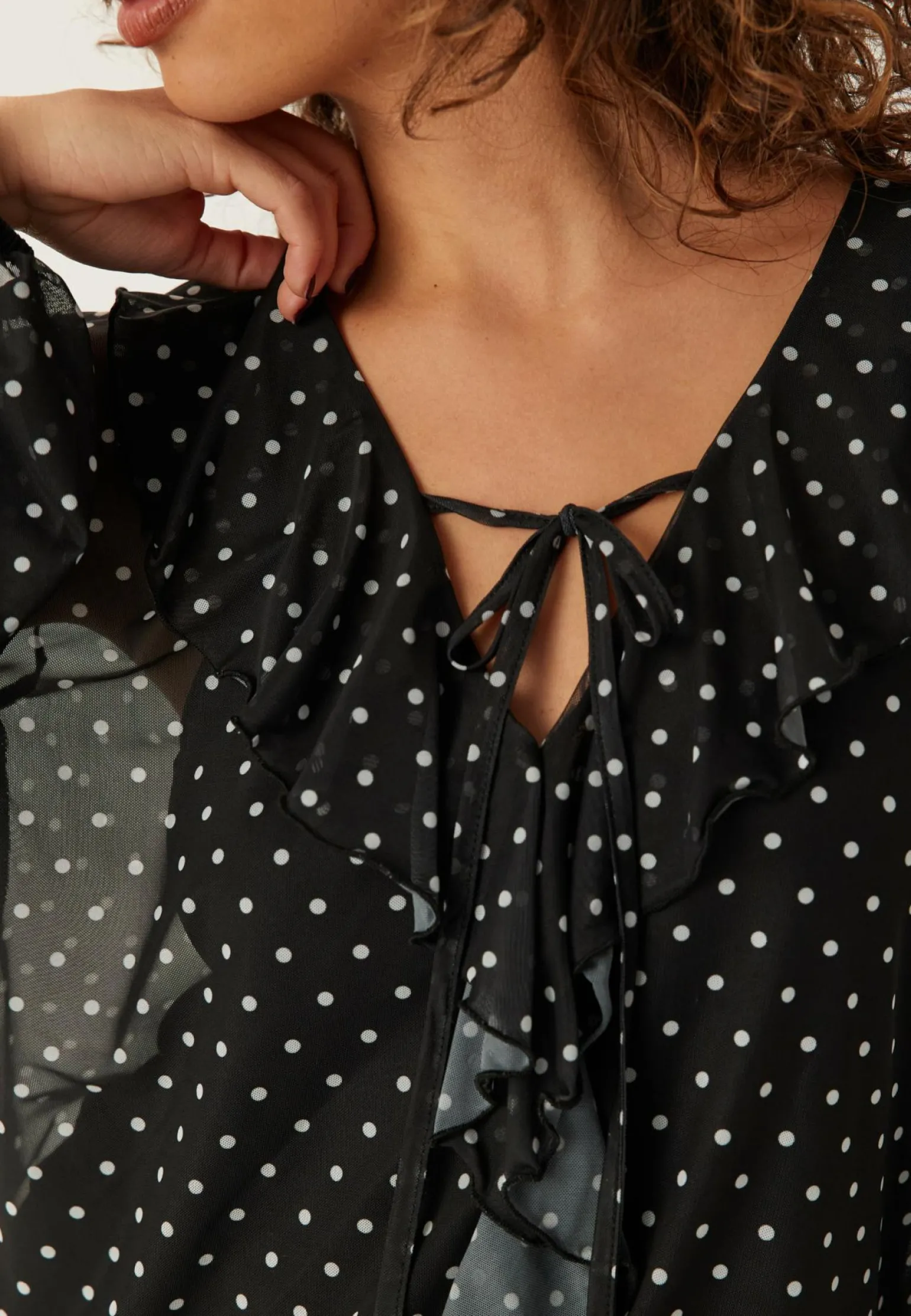 Mesh Frill Top