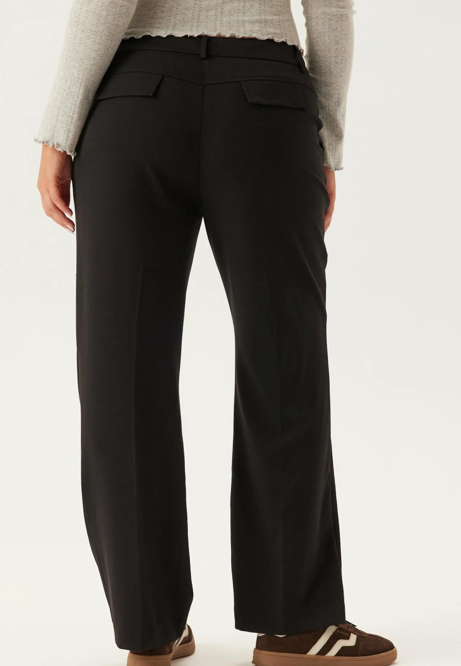 Mid Waist Straight Back Pocket Trousers