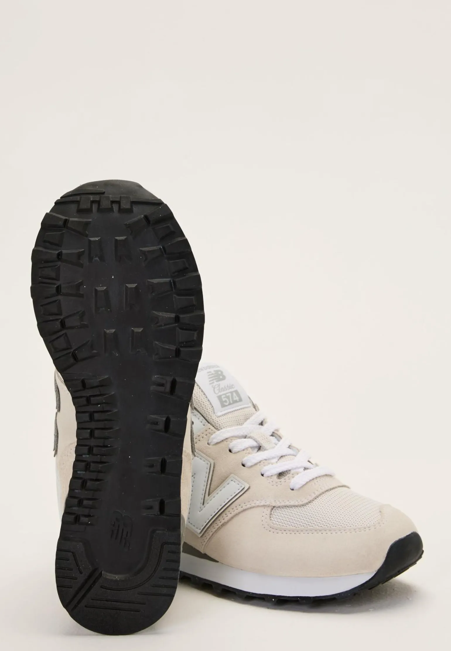 ML574EVW Sneaker