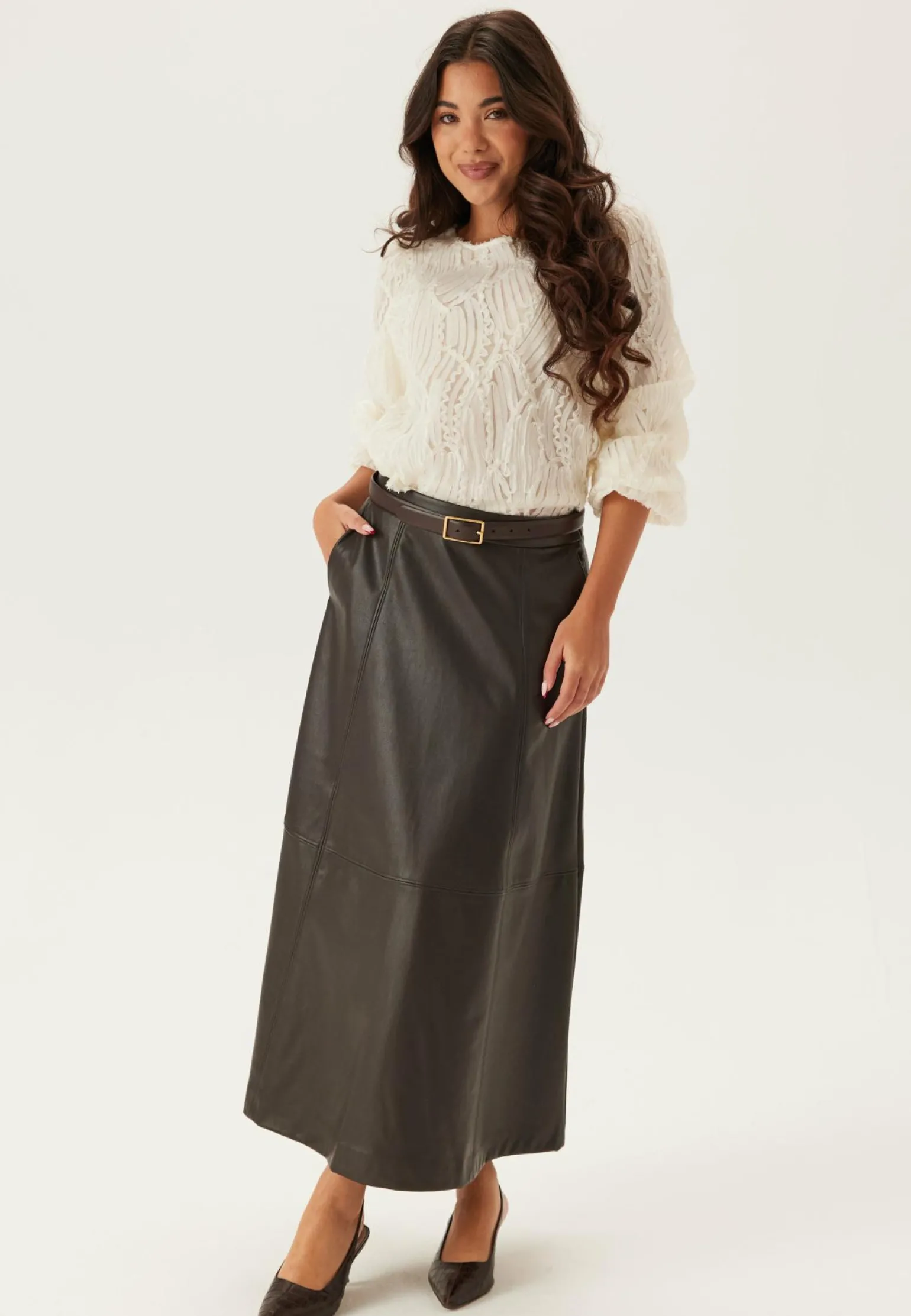 Objlucie L/S RE O-NECK TOP