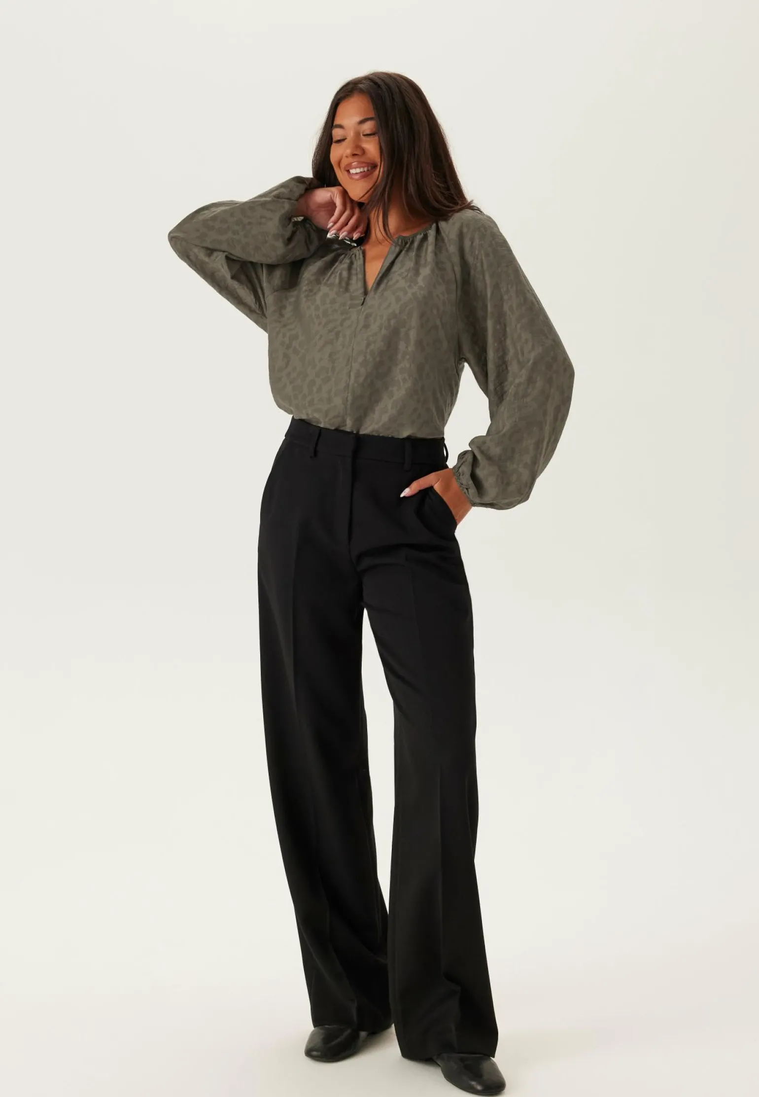 Objtrue L/S LO BLOUSE