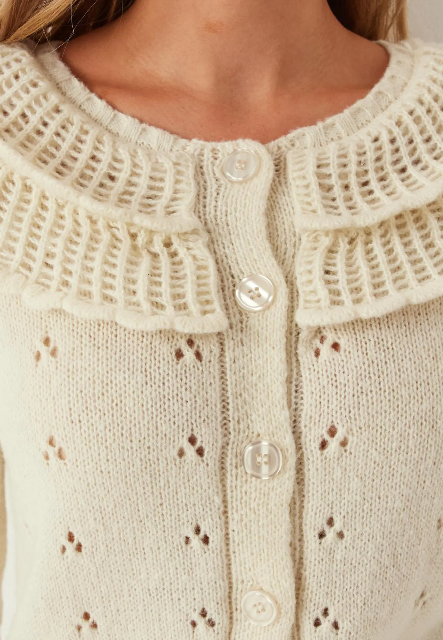 Pcdavis Ls O-neck Frill Cardigan