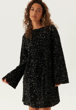 Pckam Ls Deep Back Bow Dress
