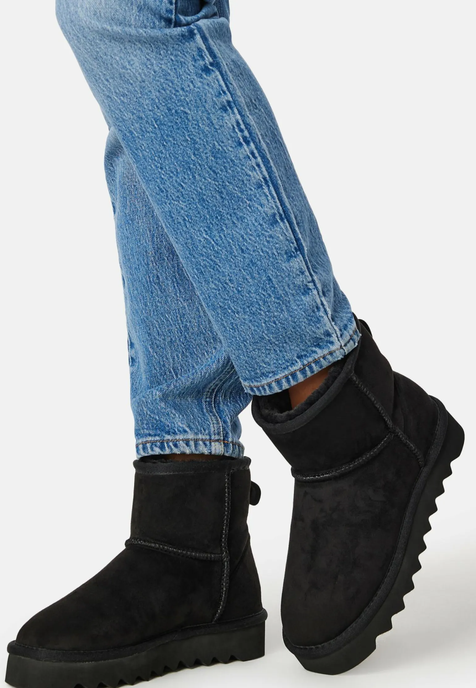 Short Boots