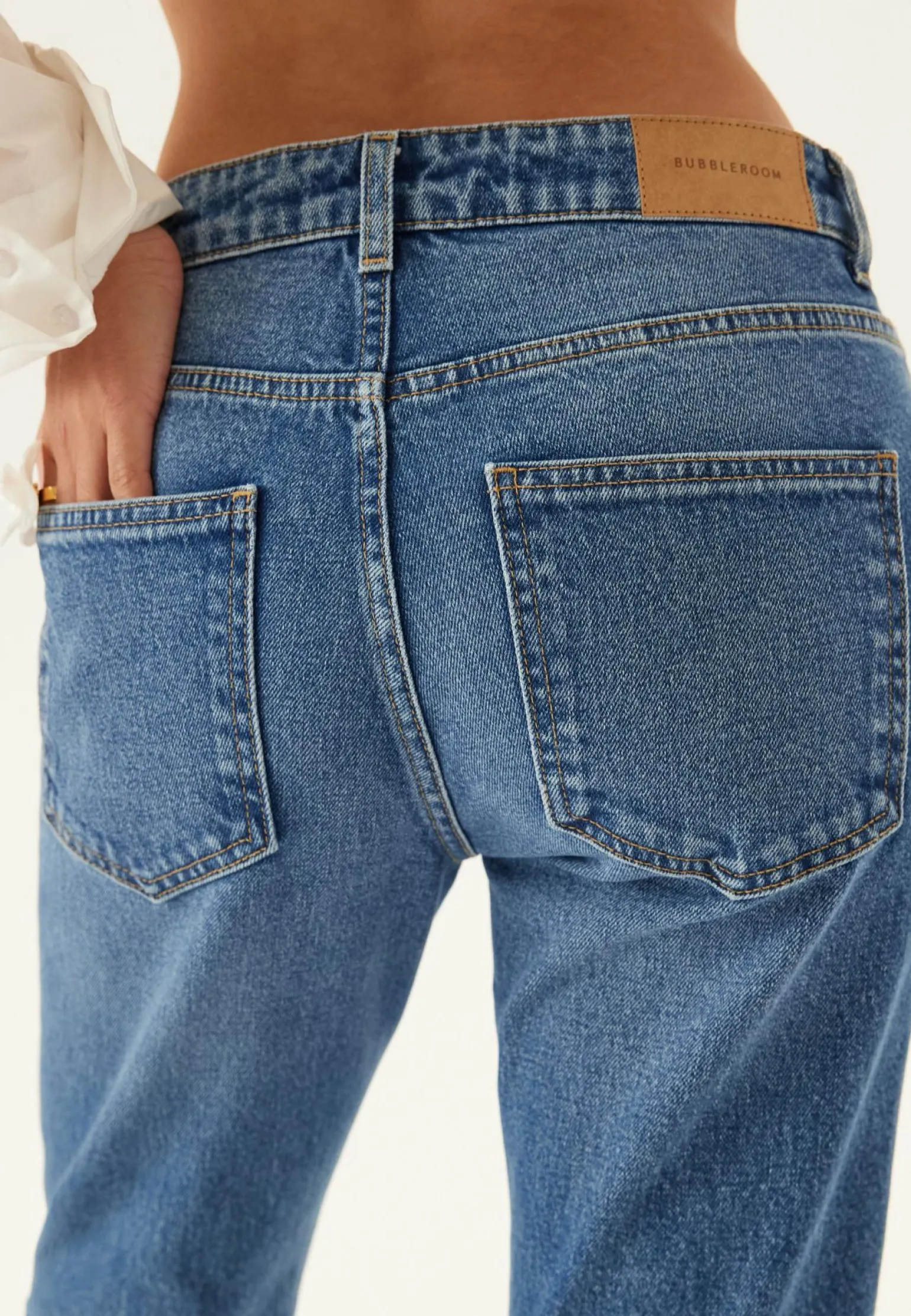 Slim Ankle Jeans