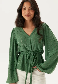 Soft Broderie Anglaise Top