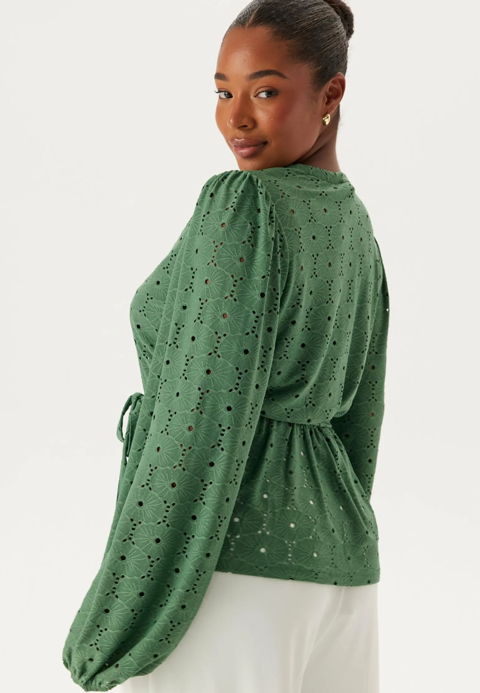 Soft Broderie Anglaise Top