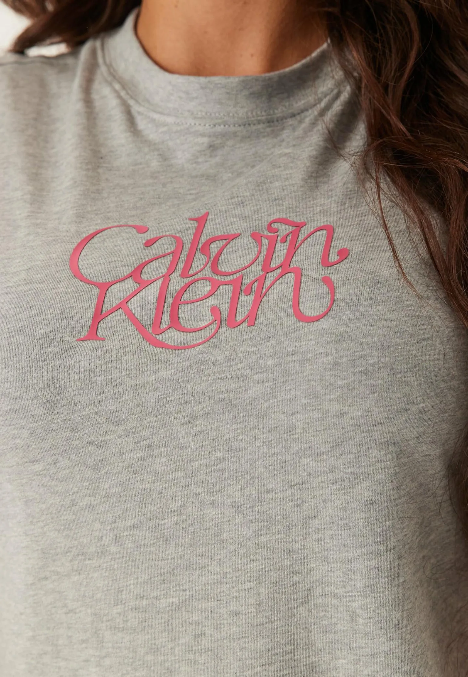 Ss Fitted Script Calvin Klein Te