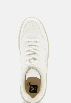 V-10 Sneaker