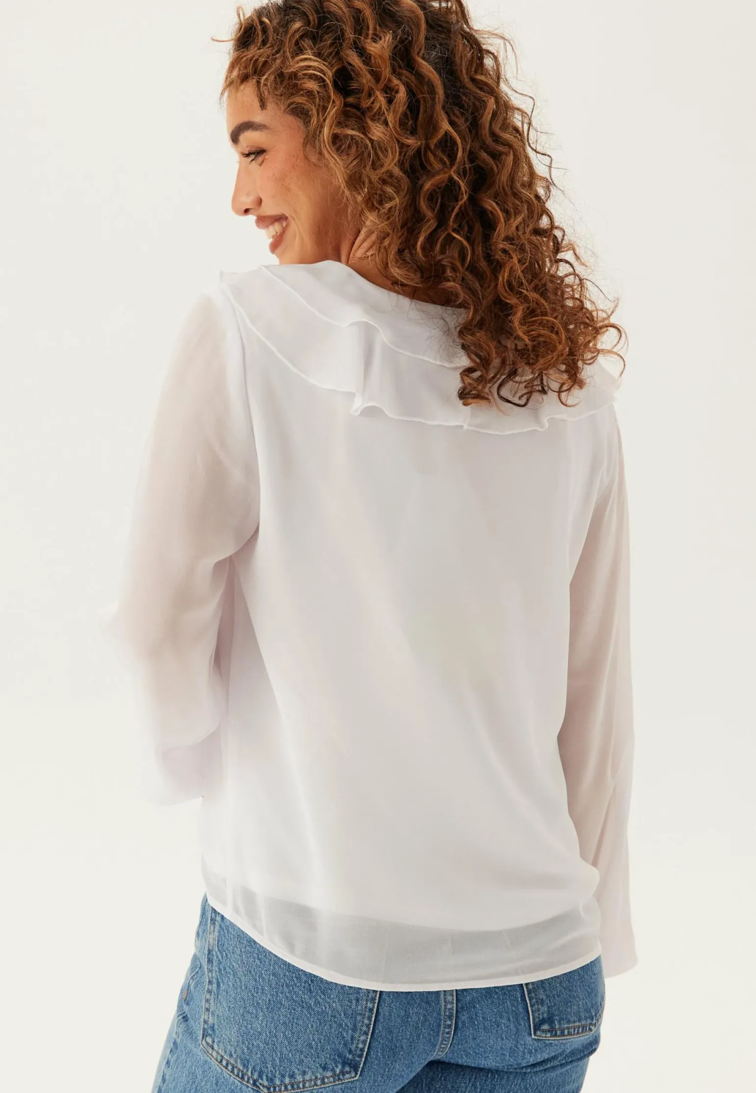 Viane L/S V-NECK FRILL TOP V-N