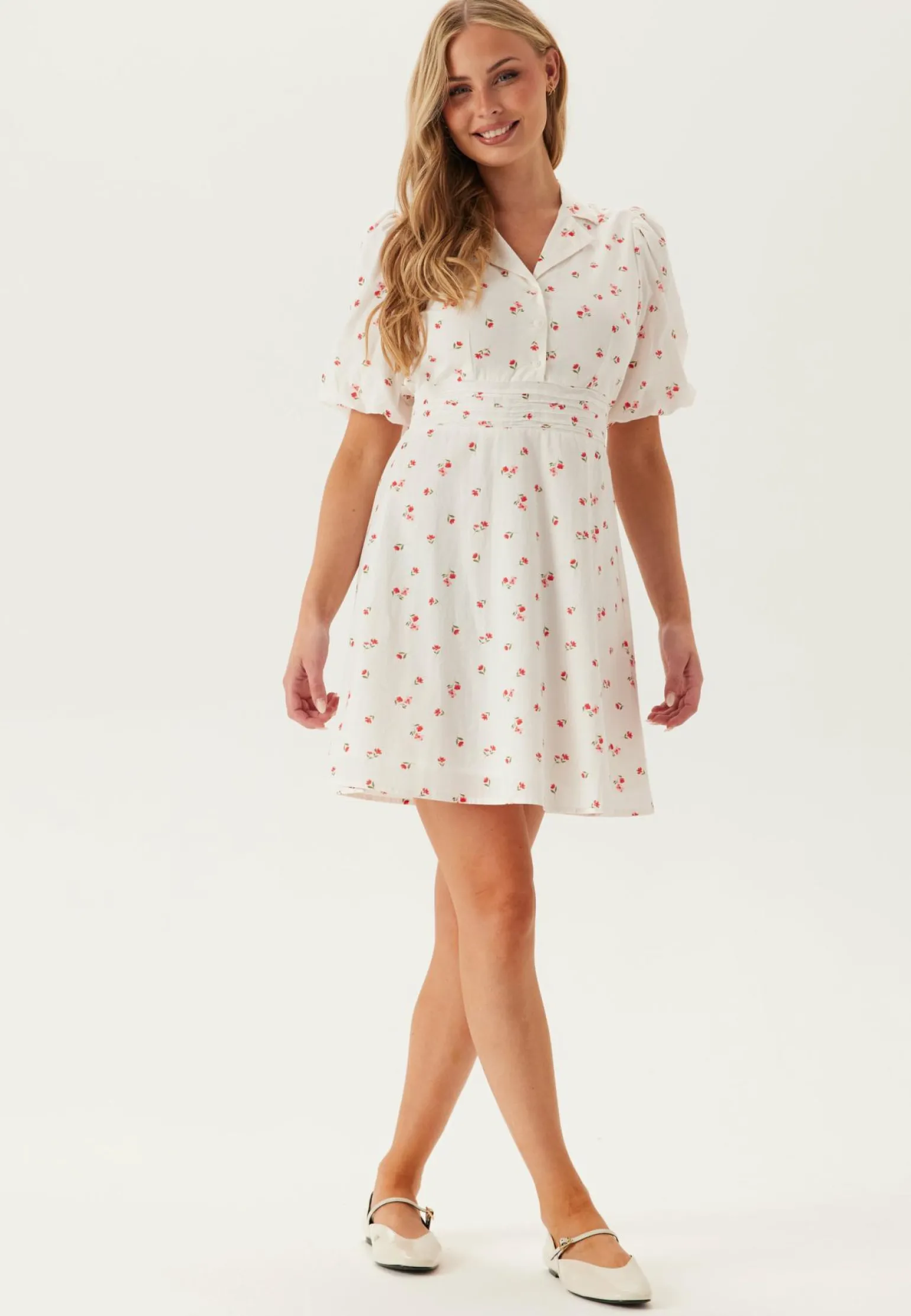 Vicille Ann V-neck 2/4 SHORT D