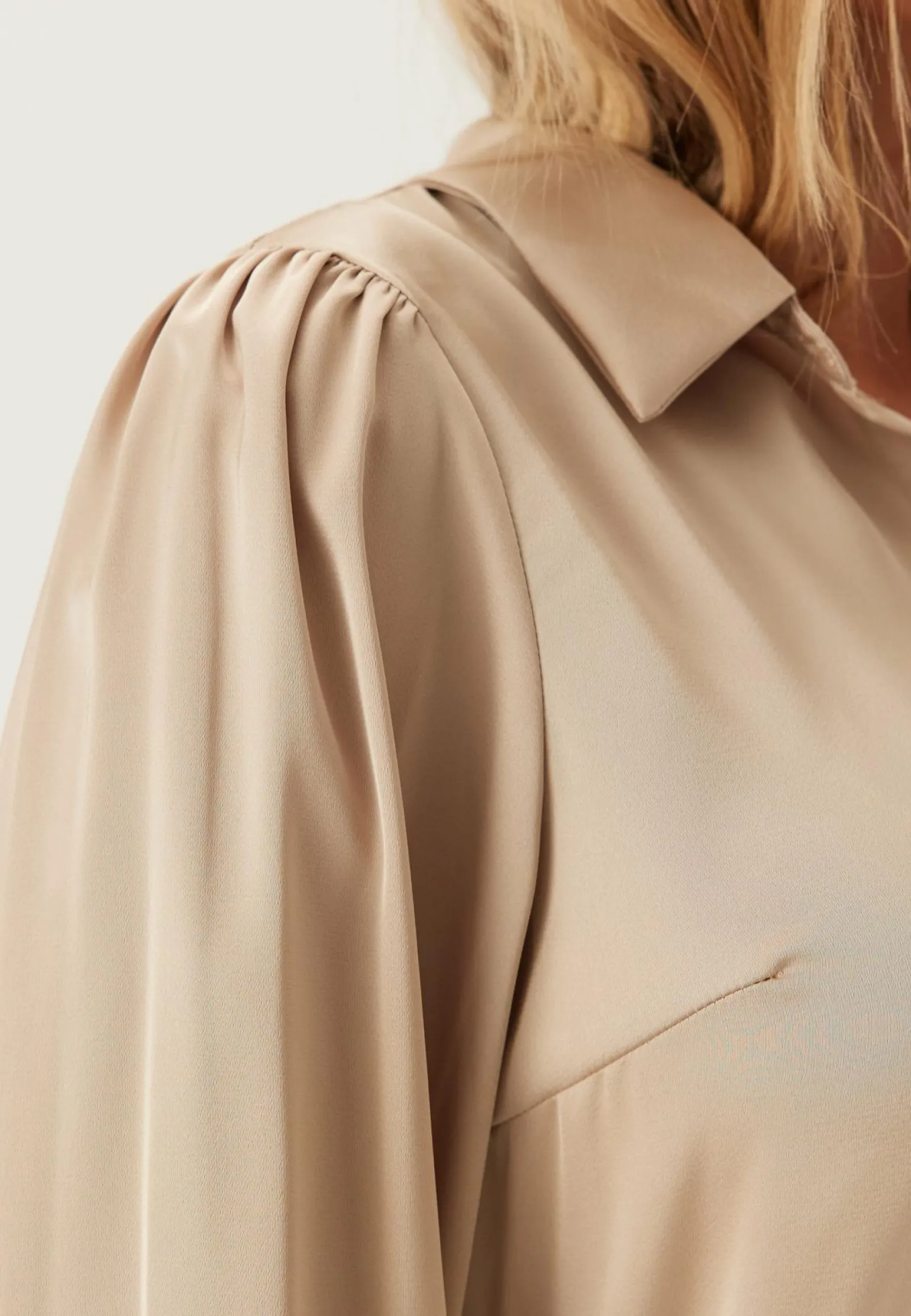 Vienna Ravenna L/S BALLOON SHIRT