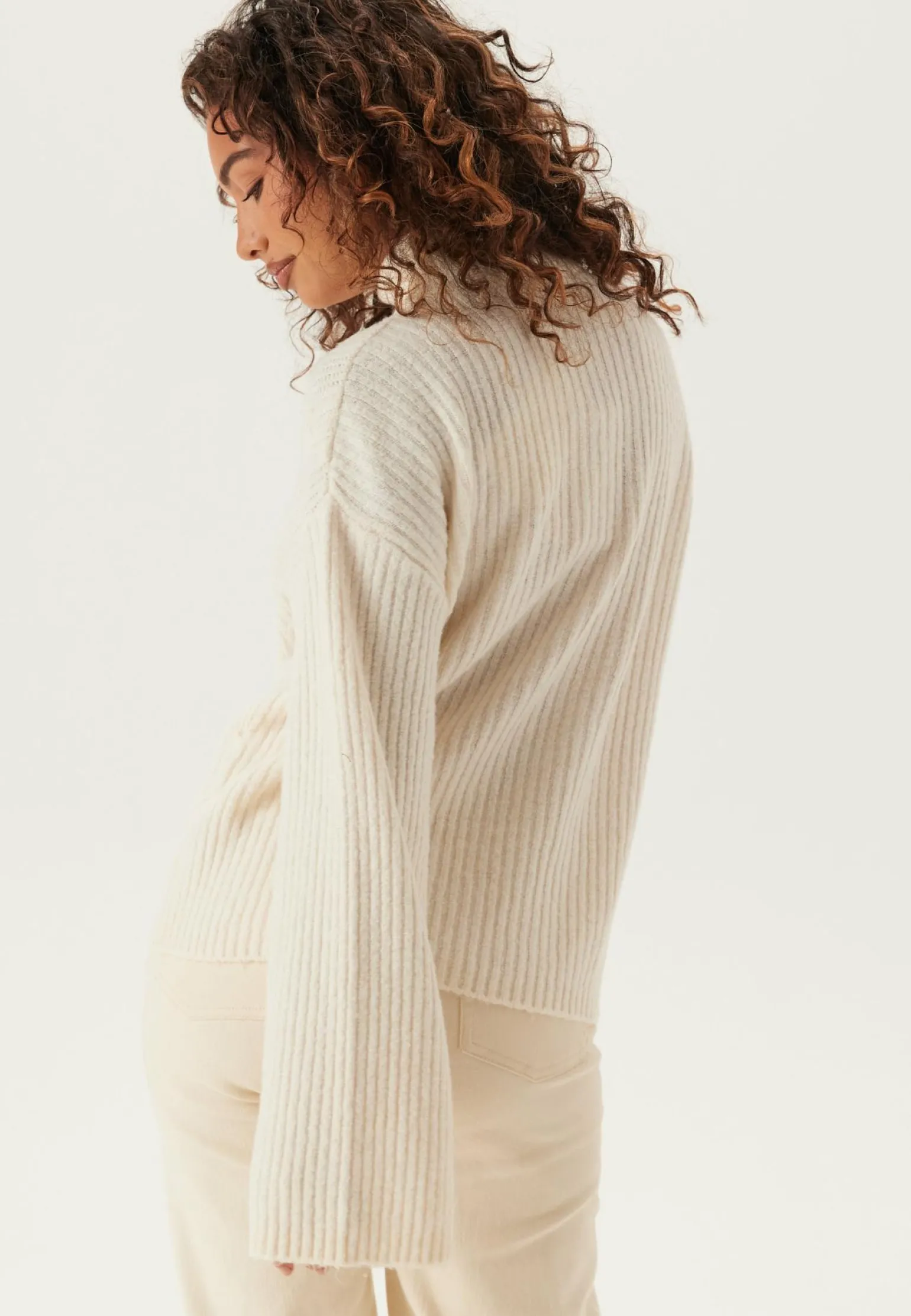 Vilassia L/S HIGH NECK ZIPPER