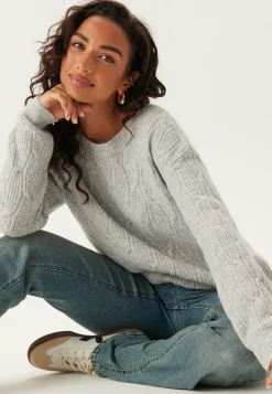 Vilassia O-neck L/S CABEL KNIT