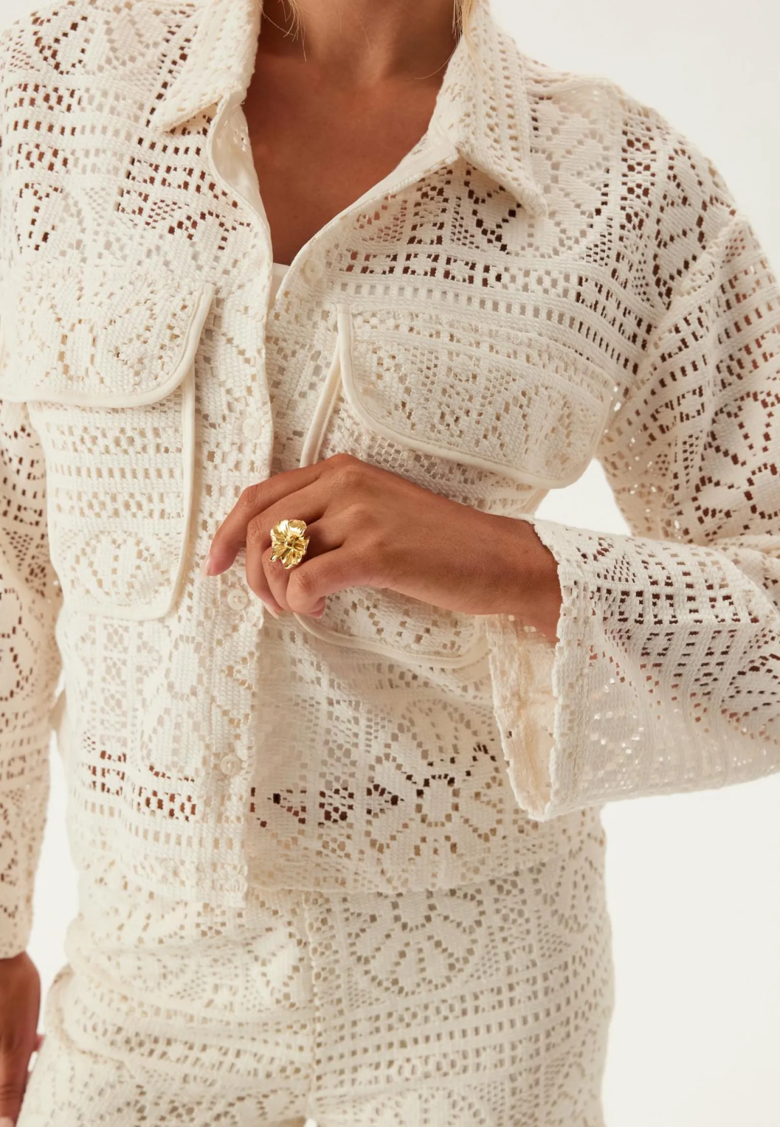 Vimerinda Crochet L/S CARDIGAN
