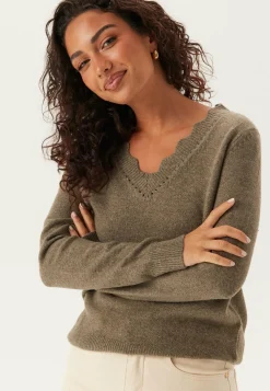 Vinikolina V-neck L/S KNIT TOP