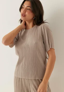 Viplisa O-neck S/S Top