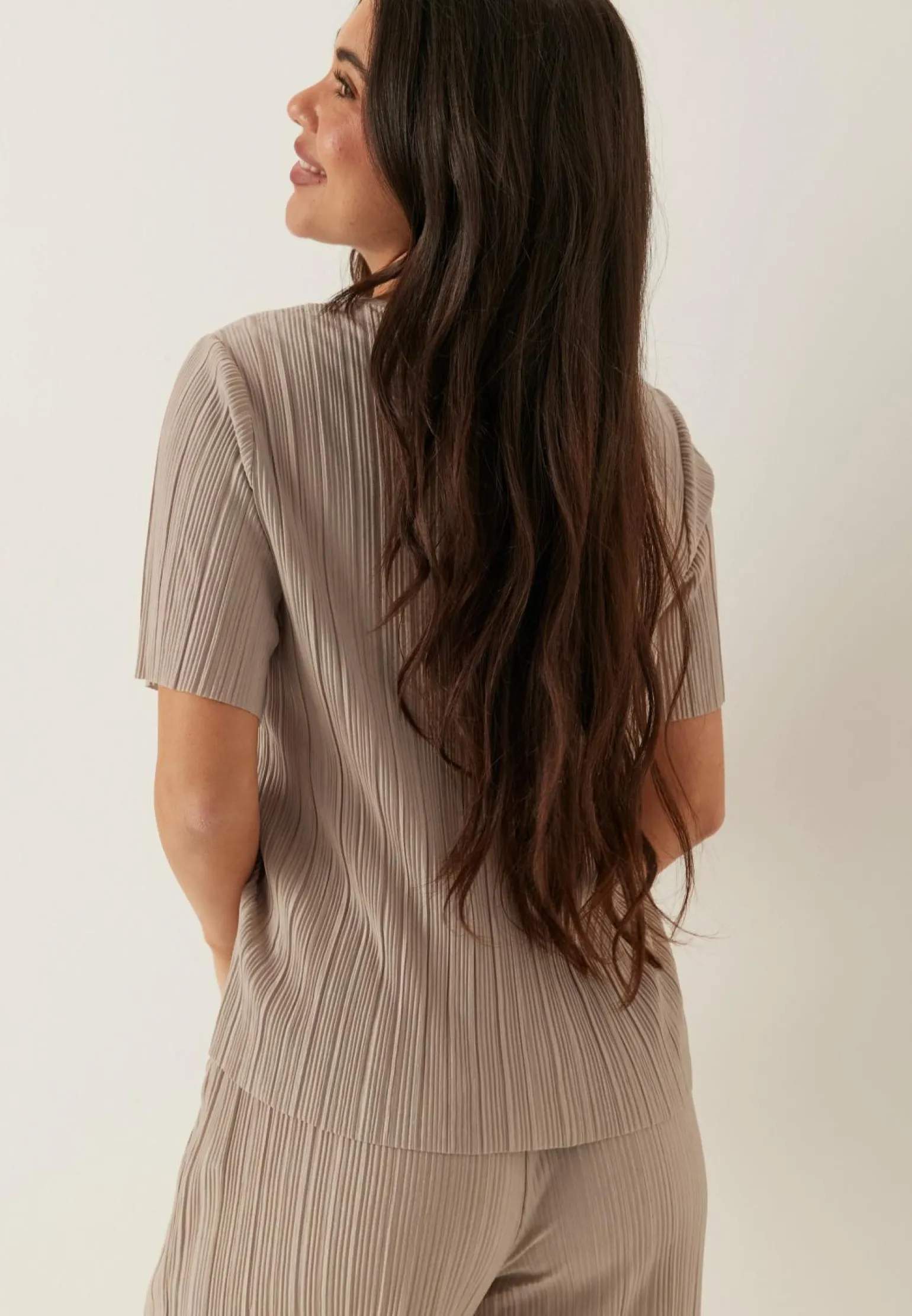Viplisa O-neck S/S Top