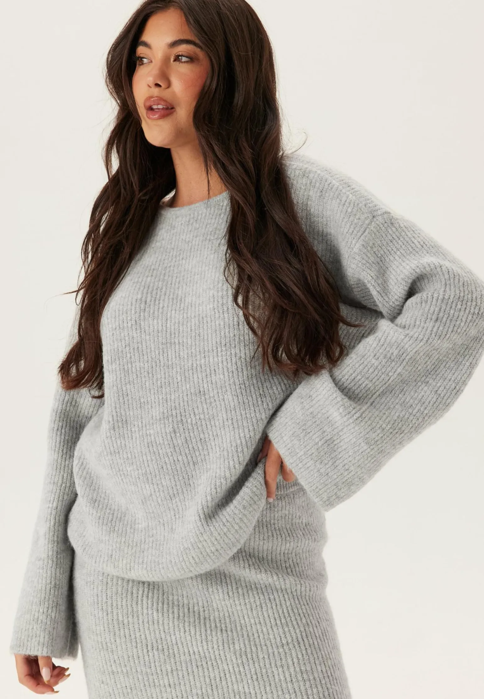 Viretta O-neck L/S KNIT BOW TO