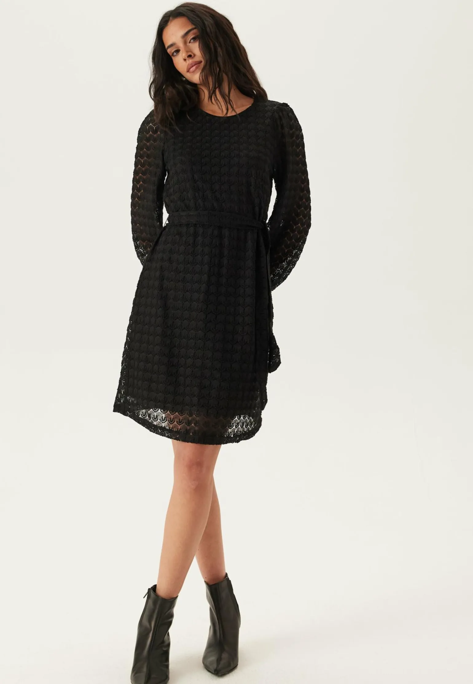 Vmbecca Ls O-neck Lace Dress