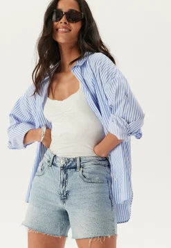 Vmtess mid rise short denim shorts