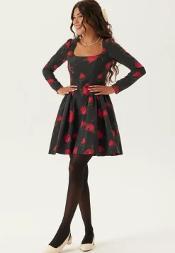 Volume Skirt Long Sleeve Mini Dress