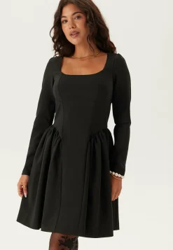 Volume Skirt Long Sleeve Mini Dress