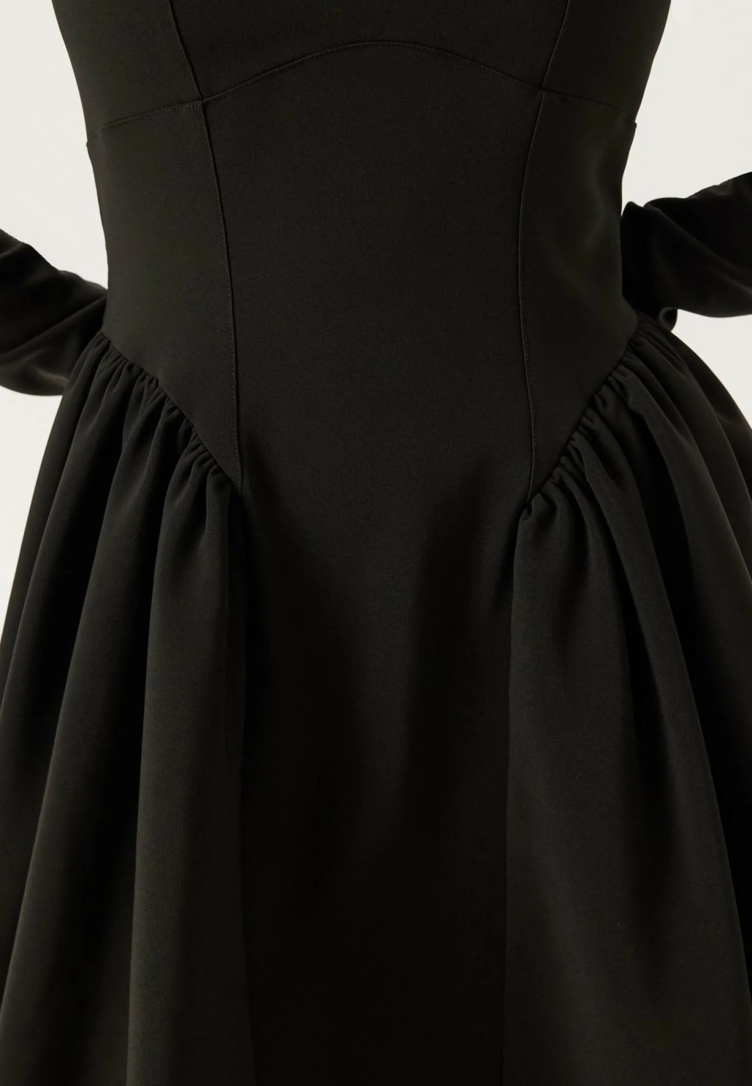 Volume Skirt Long Sleeve Mini Dress
