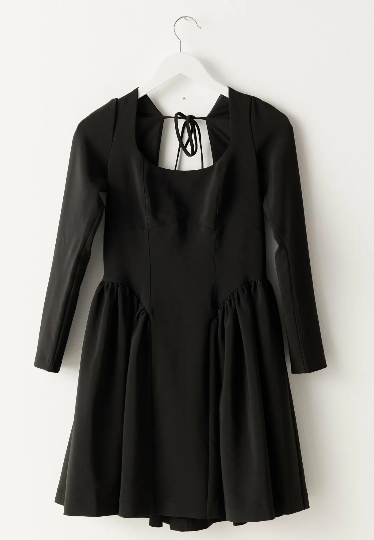 Volume Skirt Long Sleeve Mini Dress