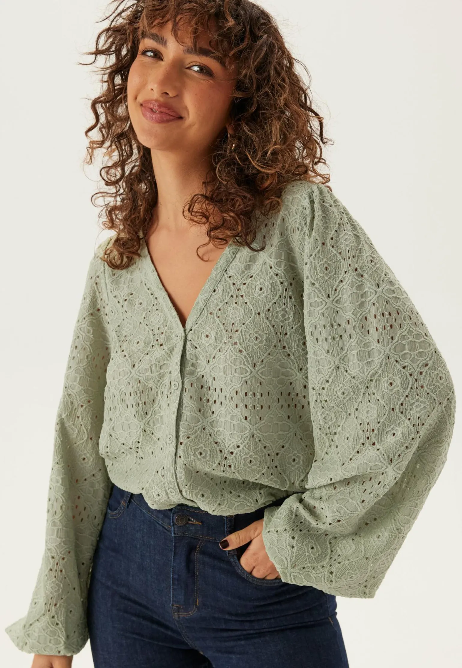 Volume Sleeve Button Blouse