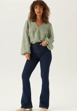 Volume Sleeve Button Blouse