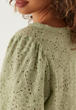 Volume Sleeve Button Blouse